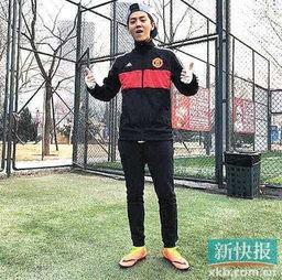 苗阜最新爆料师兄弟是谁,最新爆料师兄弟身份引发热议